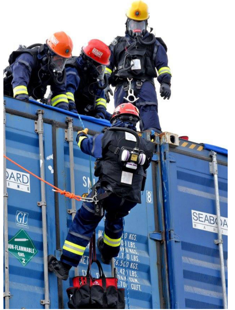 Dermon核<a href='http://m.tjjxsd56.com/Ppzq/rst.html'>輻射防護服</a>-3