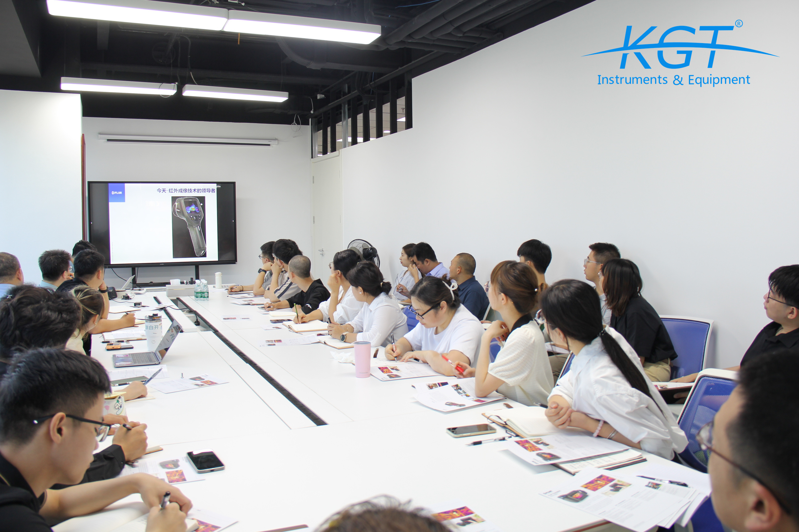 培訓FLIR<a href='http://m.tjjxsd56.com/hongwairexiangyi.html'>熱像儀</a>1