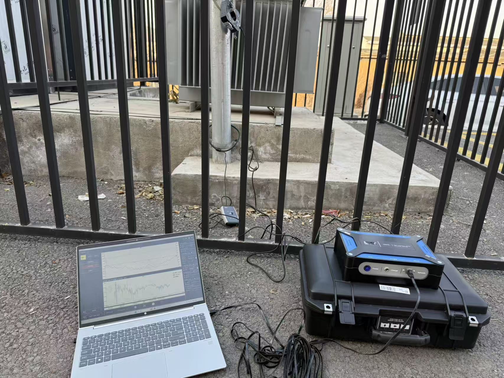 高頻電纜局放測試儀測試現場